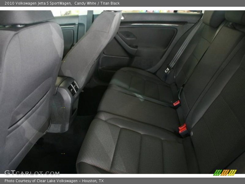 Candy White / Titan Black 2010 Volkswagen Jetta S SportWagen