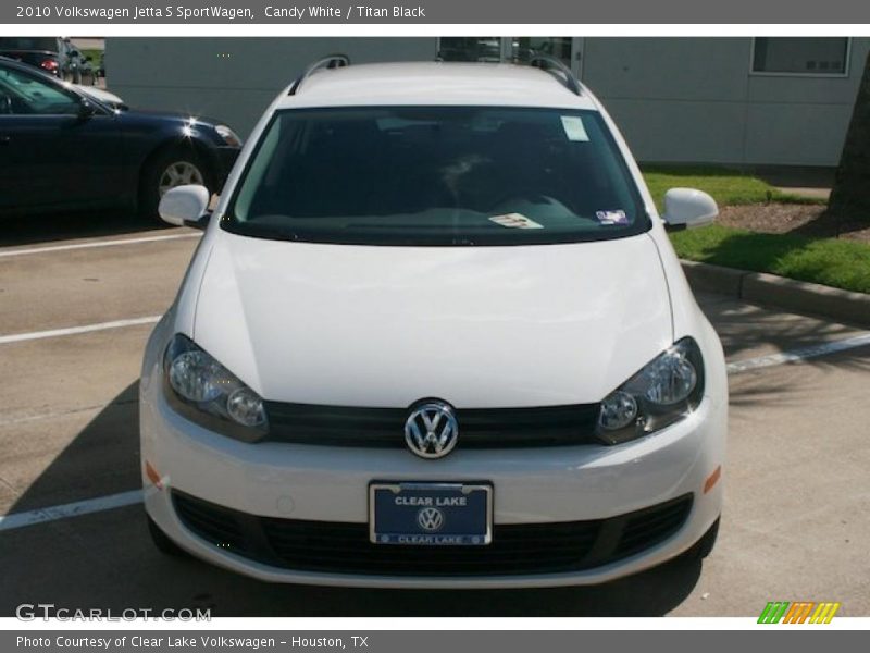 Candy White / Titan Black 2010 Volkswagen Jetta S SportWagen