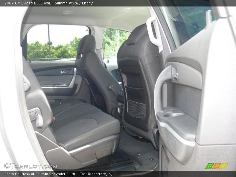 Summit White / Ebony 2007 GMC Acadia SLE AWD