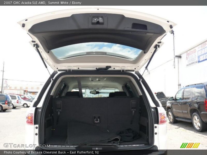 Summit White / Ebony 2007 GMC Acadia SLE AWD