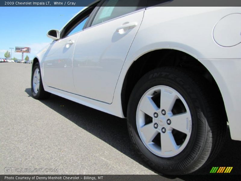 White / Gray 2009 Chevrolet Impala LT