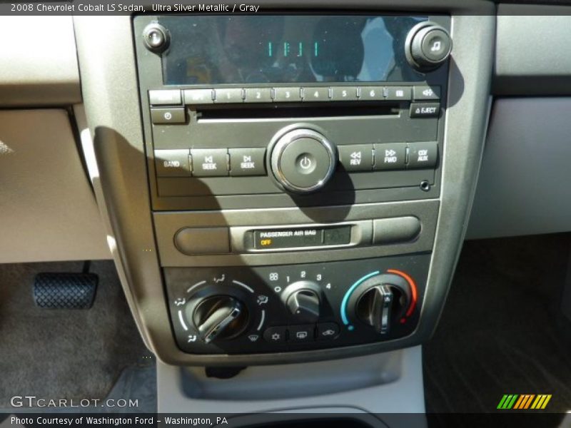 Ultra Silver Metallic / Gray 2008 Chevrolet Cobalt LS Sedan