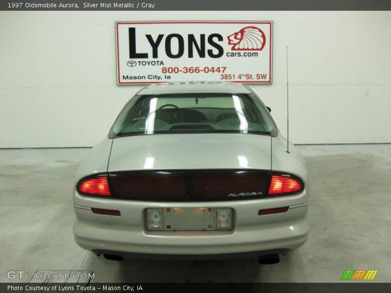 Silver Mist Metallic / Gray 1997 Oldsmobile Aurora