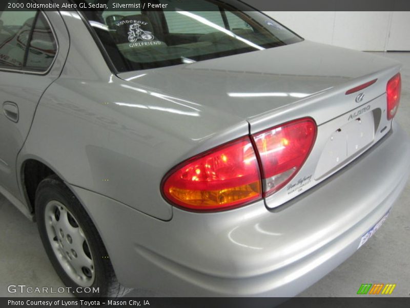 Silvermist / Pewter 2000 Oldsmobile Alero GL Sedan