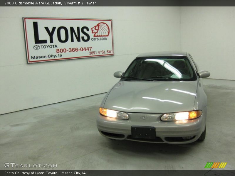 Silvermist / Pewter 2000 Oldsmobile Alero GL Sedan