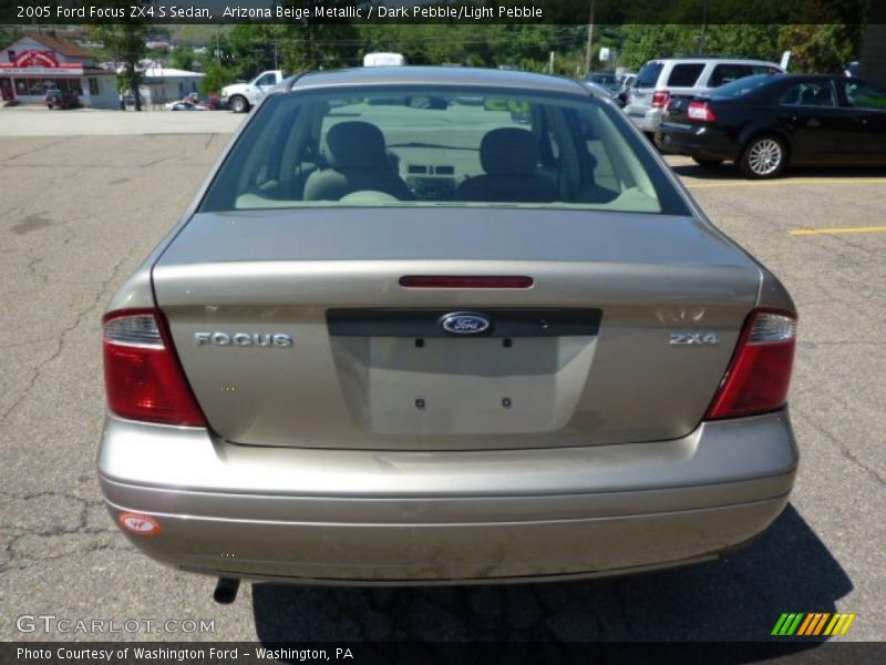 Arizona Beige Metallic / Dark Pebble/Light Pebble 2005 Ford Focus ZX4 S Sedan