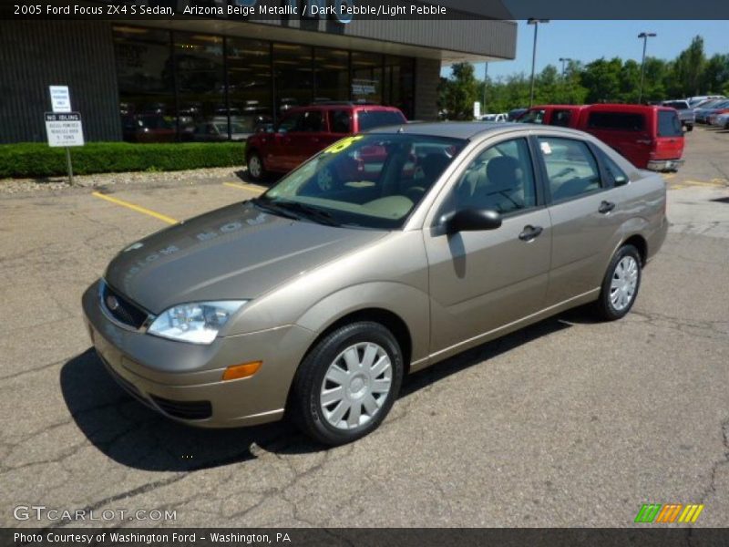 Arizona Beige Metallic / Dark Pebble/Light Pebble 2005 Ford Focus ZX4 S Sedan