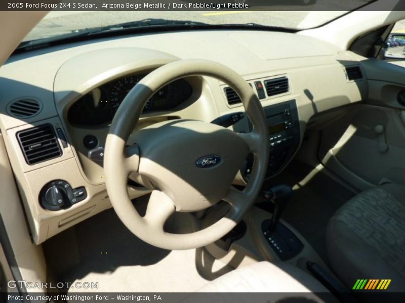 Arizona Beige Metallic / Dark Pebble/Light Pebble 2005 Ford Focus ZX4 S Sedan