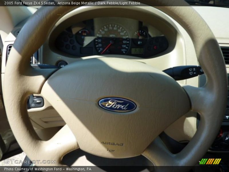 Arizona Beige Metallic / Dark Pebble/Light Pebble 2005 Ford Focus ZX4 S Sedan