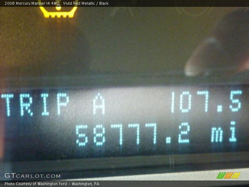 Vivid Red Metallic / Black 2008 Mercury Mariner I4 4WD