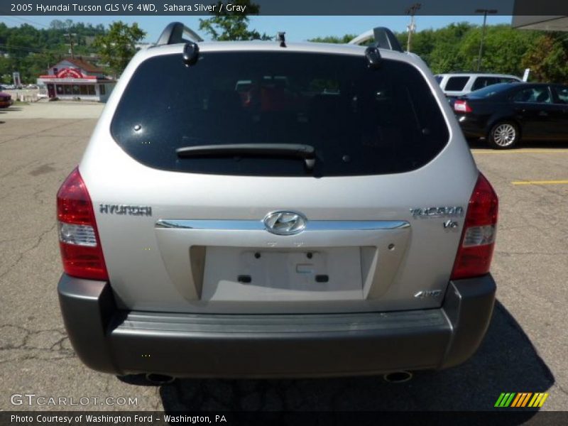 Sahara Silver / Gray 2005 Hyundai Tucson GLS V6 4WD