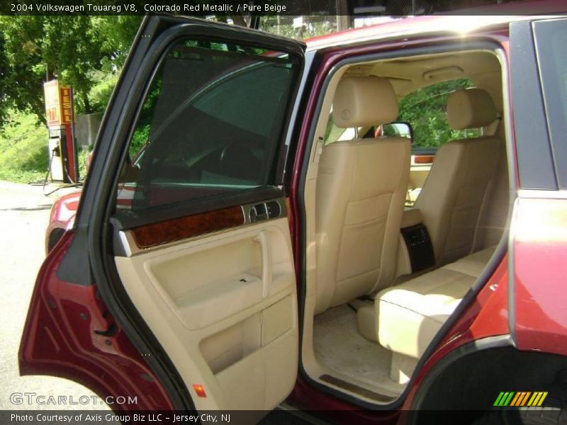 Colorado Red Metallic / Pure Beige 2004 Volkswagen Touareg V8