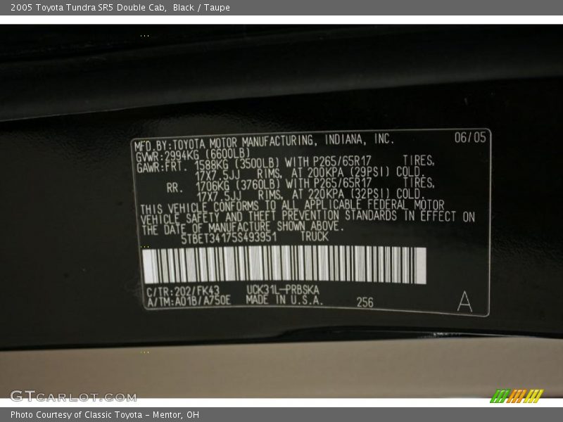 Black / Taupe 2005 Toyota Tundra SR5 Double Cab