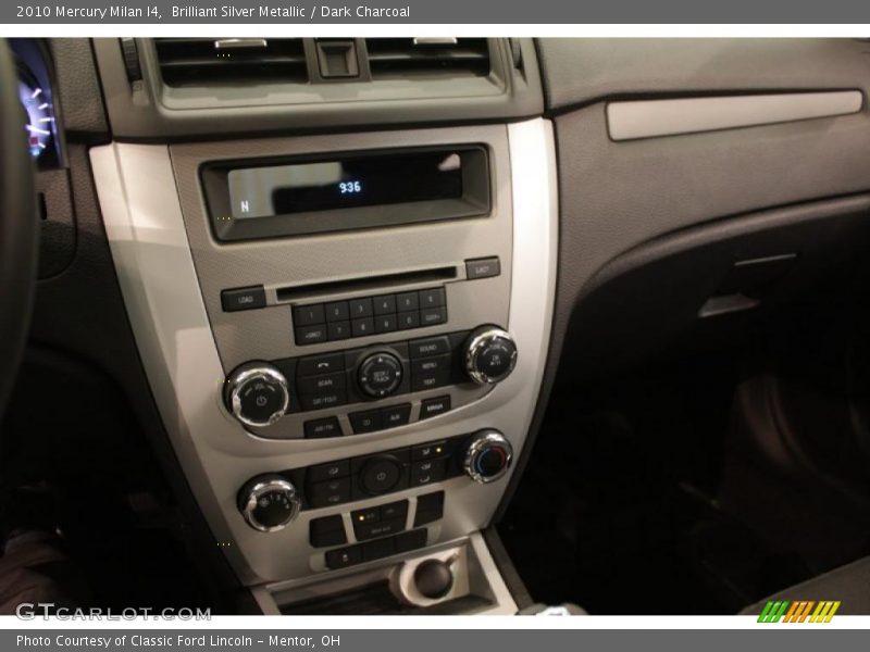 Brilliant Silver Metallic / Dark Charcoal 2010 Mercury Milan I4