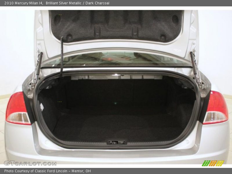 Brilliant Silver Metallic / Dark Charcoal 2010 Mercury Milan I4
