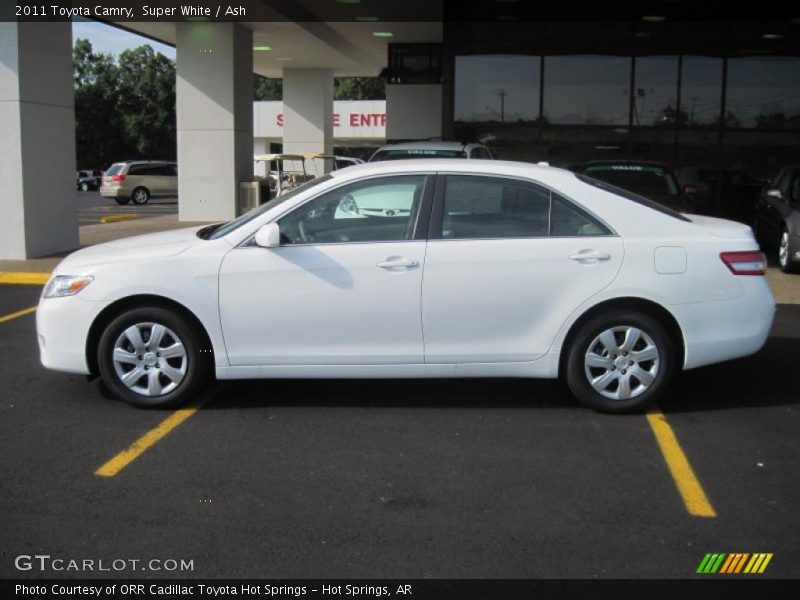 Super White / Ash 2011 Toyota Camry