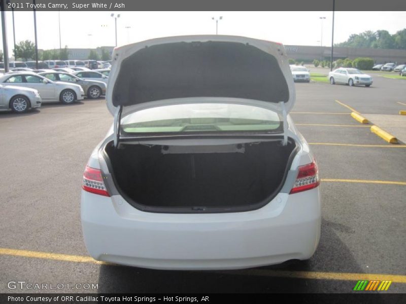 Super White / Ash 2011 Toyota Camry