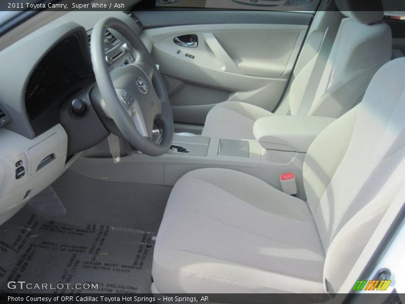 Super White / Ash 2011 Toyota Camry