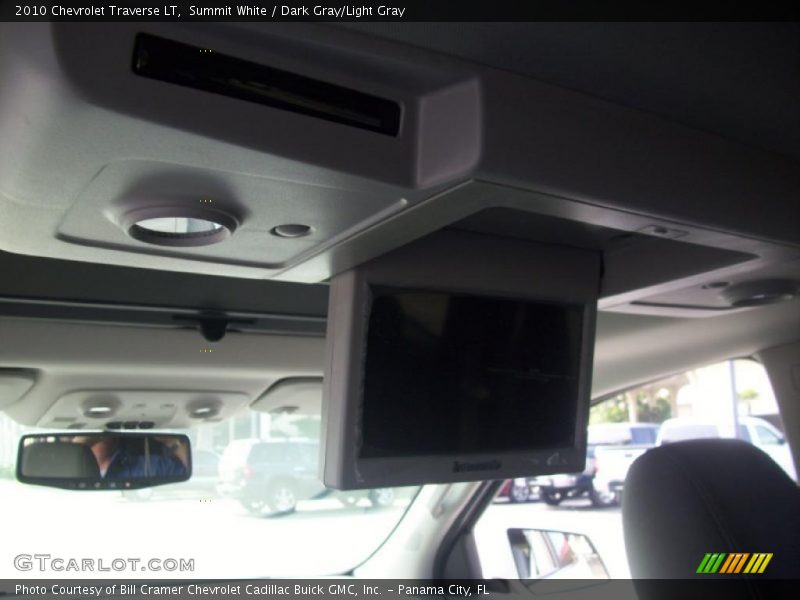Summit White / Dark Gray/Light Gray 2010 Chevrolet Traverse LT