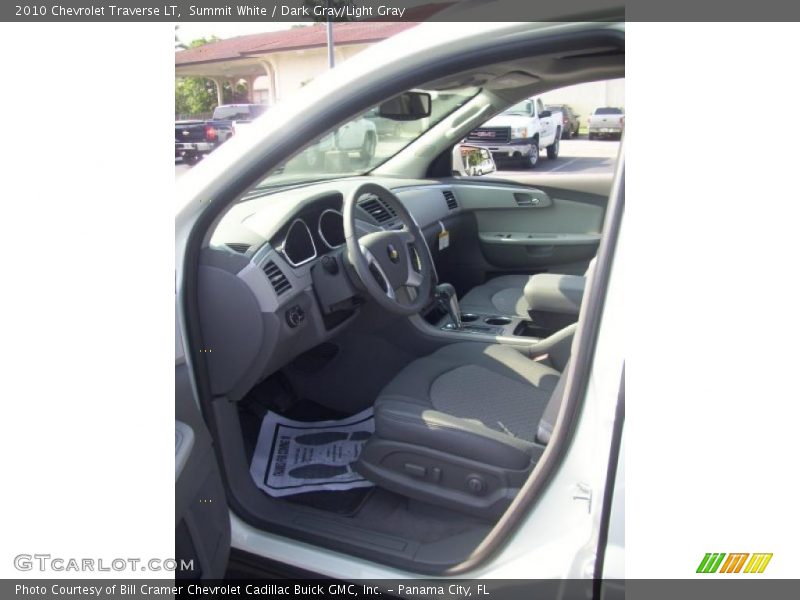 Summit White / Dark Gray/Light Gray 2010 Chevrolet Traverse LT
