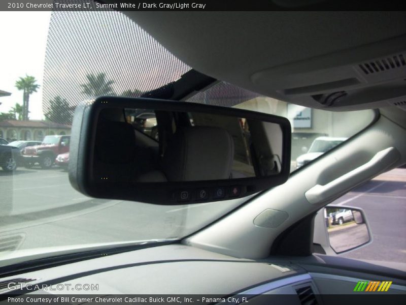 Summit White / Dark Gray/Light Gray 2010 Chevrolet Traverse LT