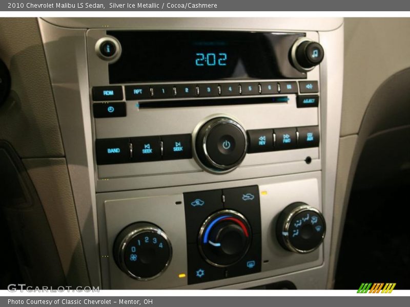 Silver Ice Metallic / Cocoa/Cashmere 2010 Chevrolet Malibu LS Sedan