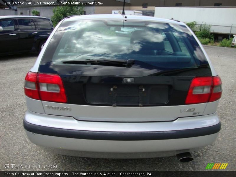 Silver Metallic / Silver Gray 2000 Volvo V40 1.9T Wagon