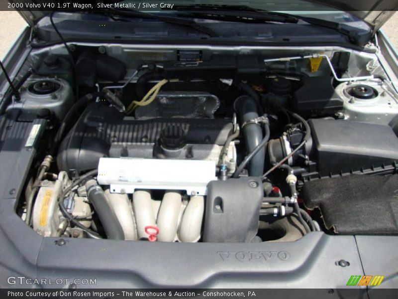 Silver Metallic / Silver Gray 2000 Volvo V40 1.9T Wagon