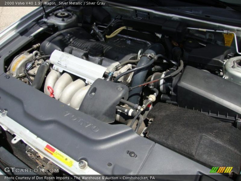 Silver Metallic / Silver Gray 2000 Volvo V40 1.9T Wagon