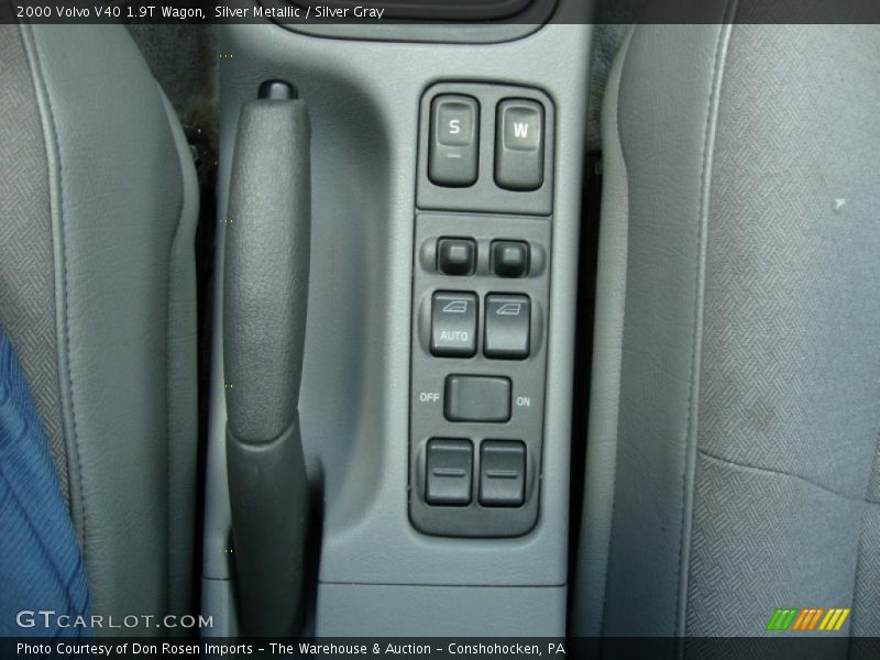 Silver Metallic / Silver Gray 2000 Volvo V40 1.9T Wagon