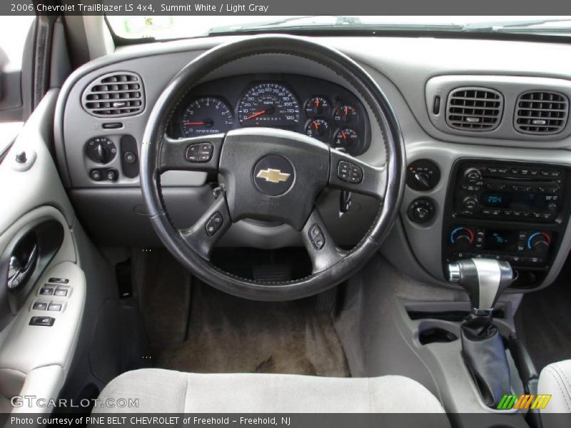 Summit White / Light Gray 2006 Chevrolet TrailBlazer LS 4x4
