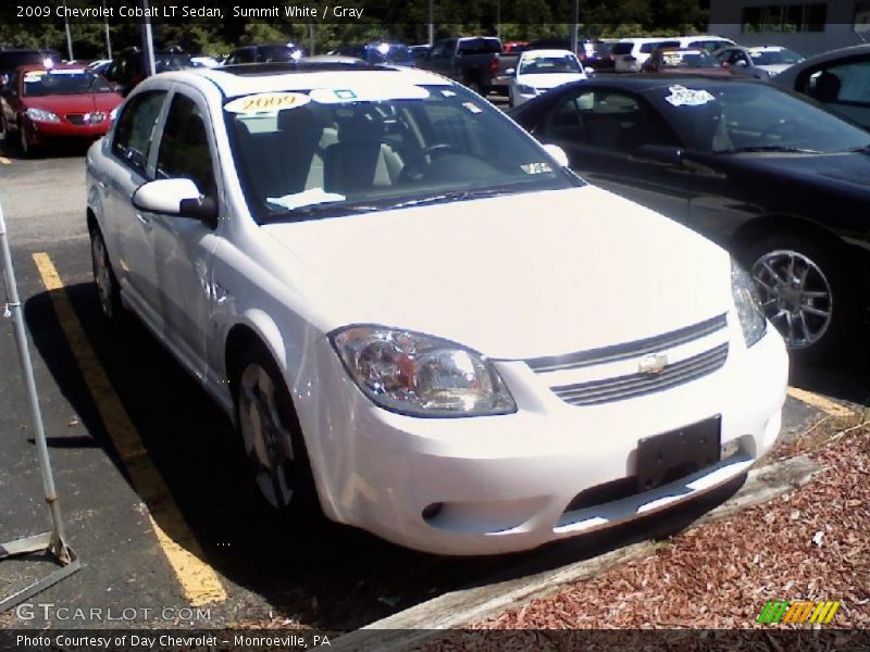 Summit White / Gray 2009 Chevrolet Cobalt LT Sedan