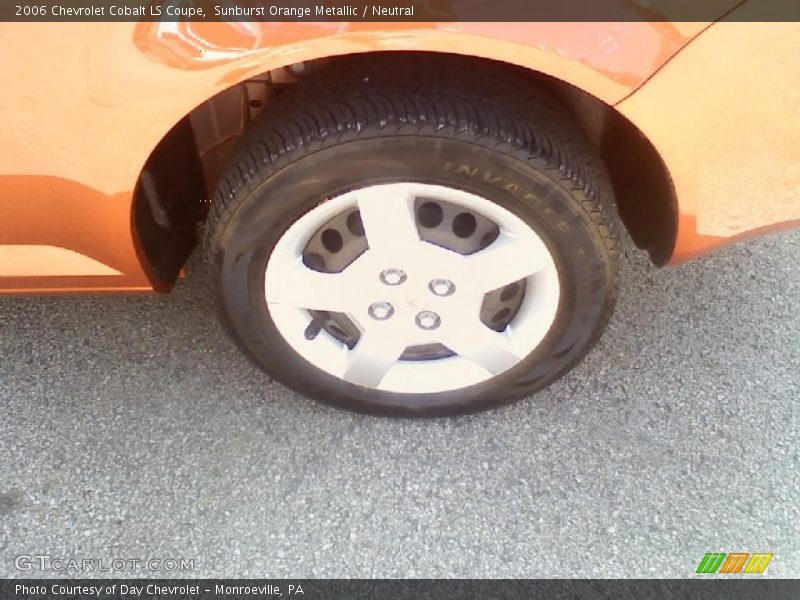 Sunburst Orange Metallic / Neutral 2006 Chevrolet Cobalt LS Coupe