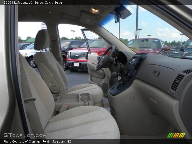 Sunset Gold / Beige 2006 Kia Sedona LX