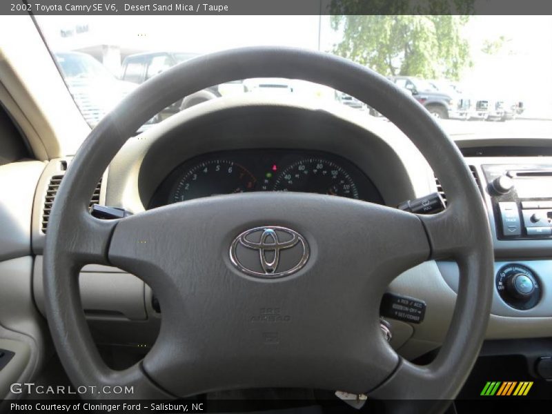 Desert Sand Mica / Taupe 2002 Toyota Camry SE V6