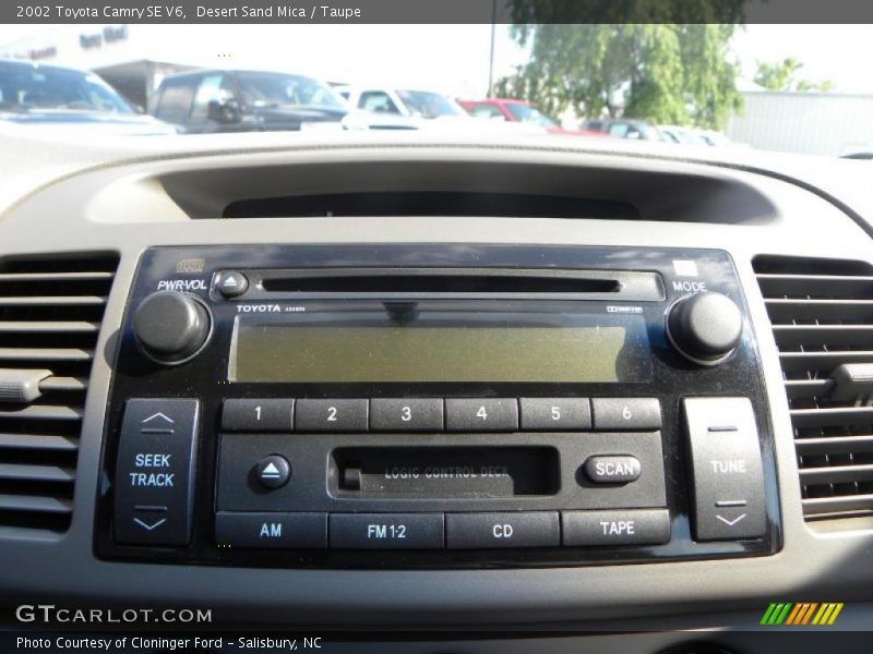 Desert Sand Mica / Taupe 2002 Toyota Camry SE V6