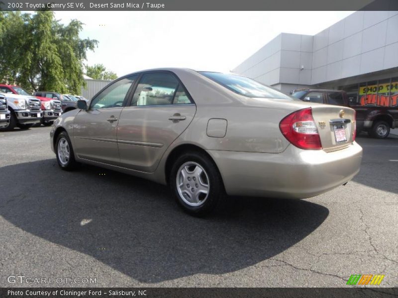 Desert Sand Mica / Taupe 2002 Toyota Camry SE V6