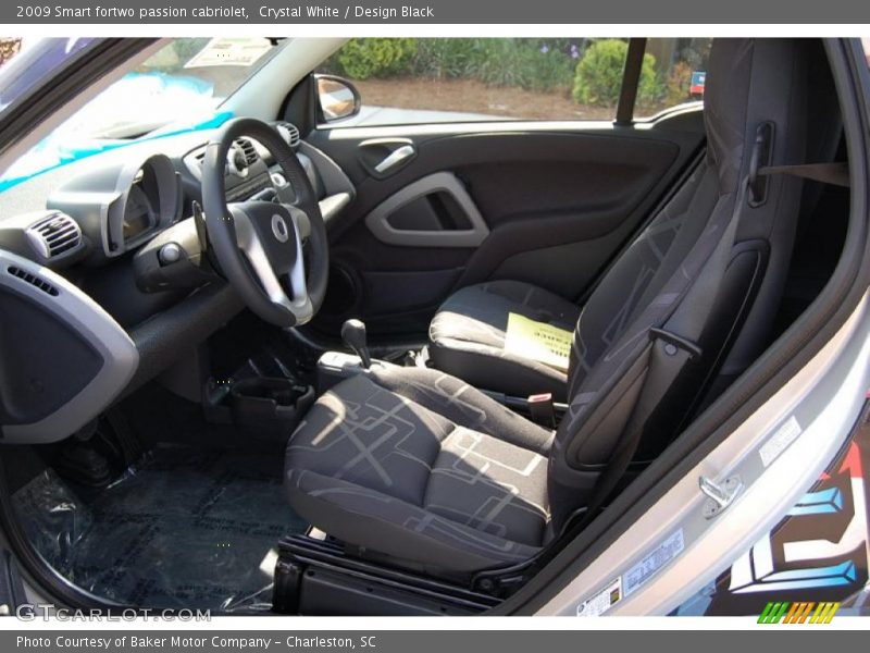 Crystal White / Design Black 2009 Smart fortwo passion cabriolet