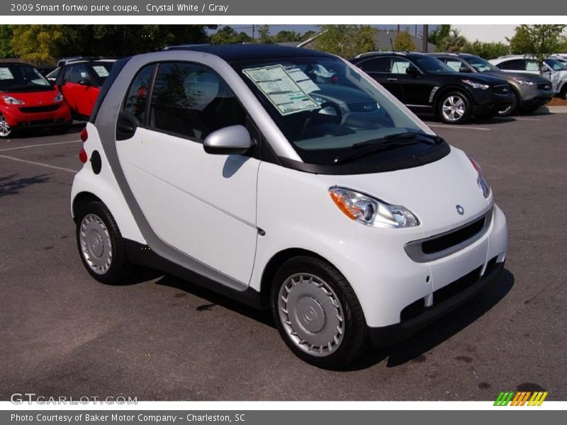 Crystal White / Gray 2009 Smart fortwo pure coupe
