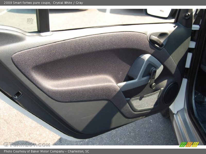 Crystal White / Gray 2009 Smart fortwo pure coupe