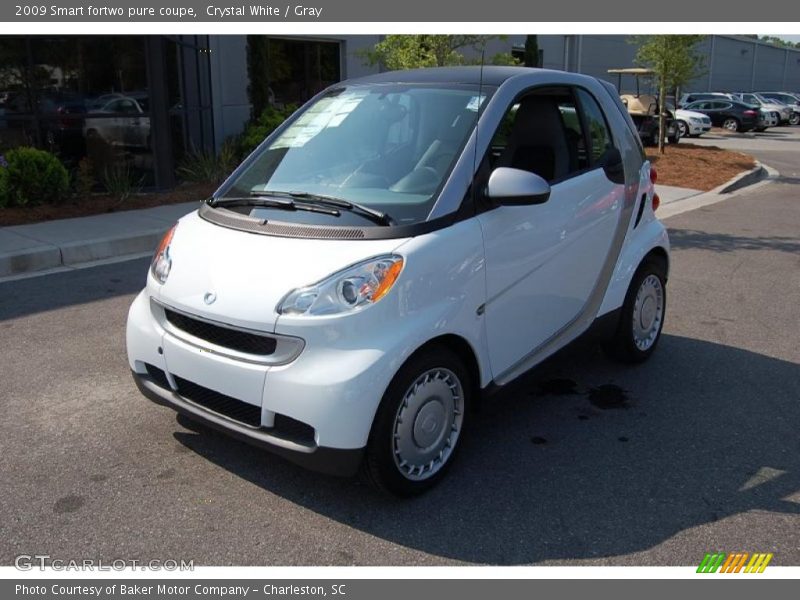 Crystal White / Gray 2009 Smart fortwo pure coupe