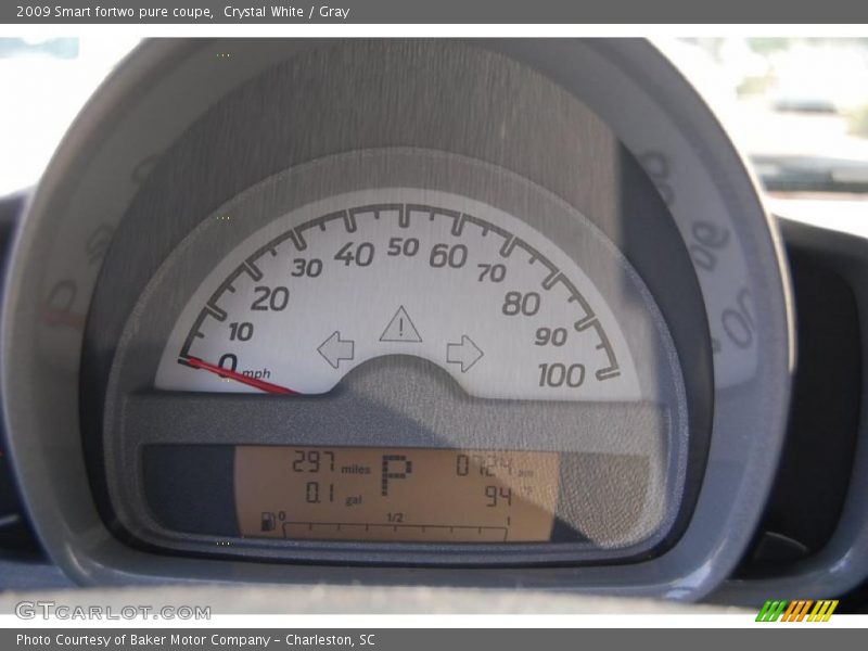 Crystal White / Gray 2009 Smart fortwo pure coupe