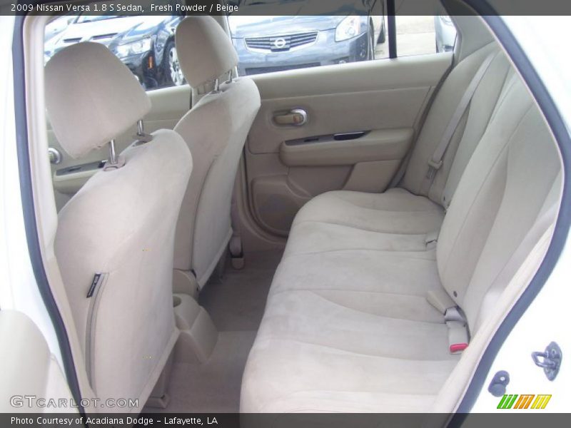 Fresh Powder / Beige 2009 Nissan Versa 1.8 S Sedan