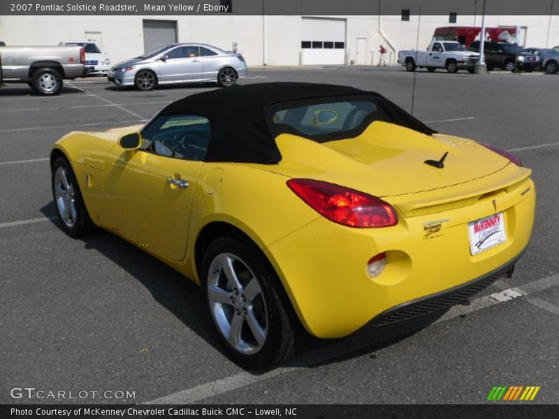Mean Yellow / Ebony 2007 Pontiac Solstice Roadster