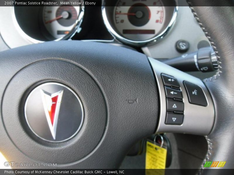 Mean Yellow / Ebony 2007 Pontiac Solstice Roadster