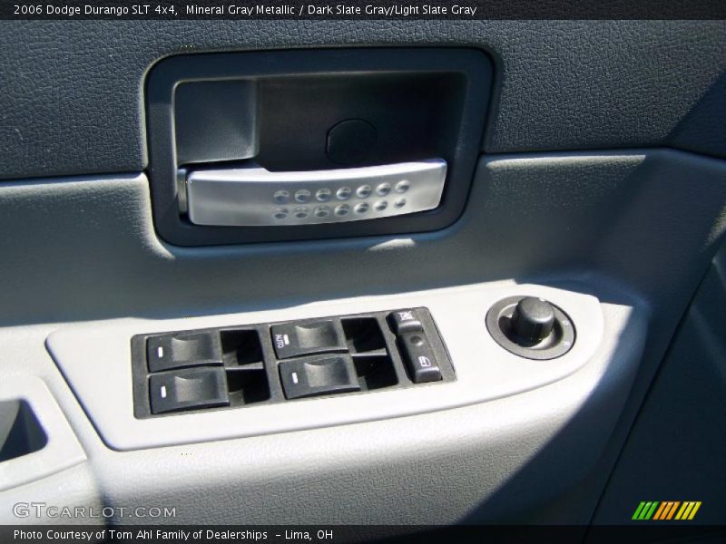 Mineral Gray Metallic / Dark Slate Gray/Light Slate Gray 2006 Dodge Durango SLT 4x4