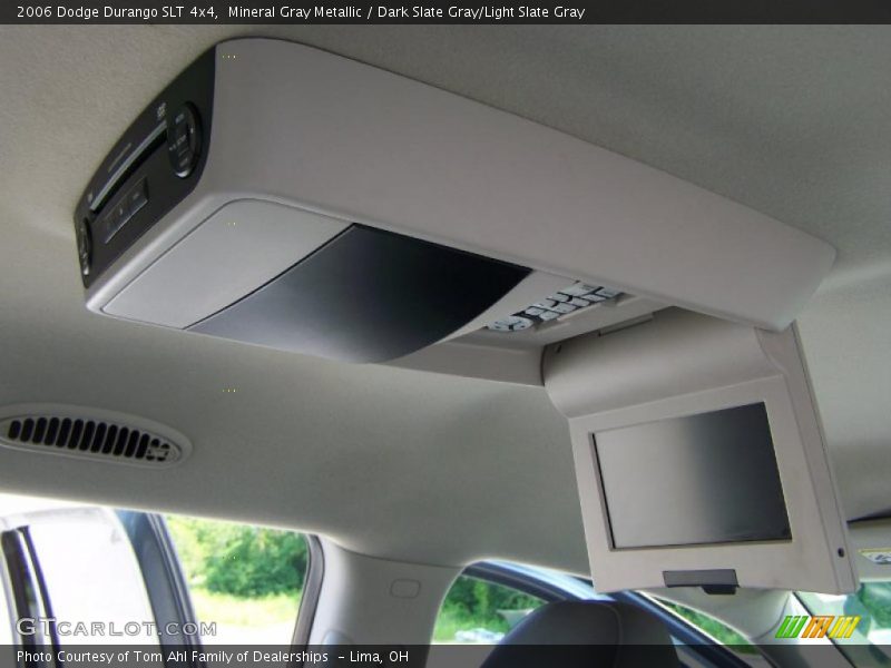 Mineral Gray Metallic / Dark Slate Gray/Light Slate Gray 2006 Dodge Durango SLT 4x4