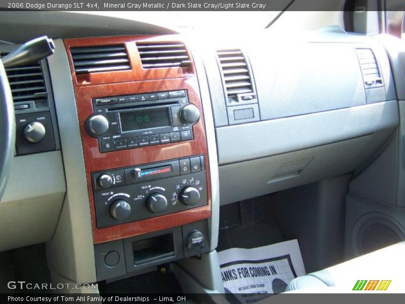 Mineral Gray Metallic / Dark Slate Gray/Light Slate Gray 2006 Dodge Durango SLT 4x4