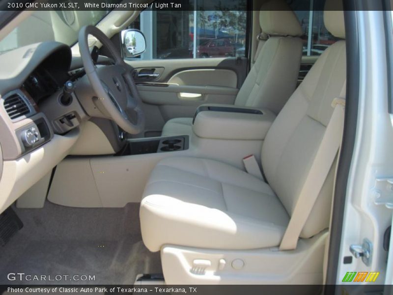White Diamond Tricoat / Light Tan 2010 GMC Yukon XL SLT
