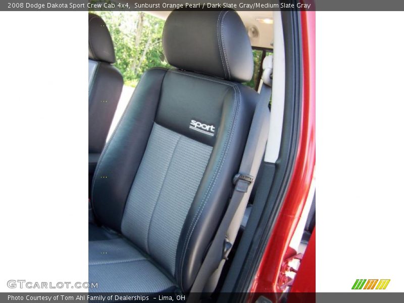Sunburst Orange Pearl / Dark Slate Gray/Medium Slate Gray 2008 Dodge Dakota Sport Crew Cab 4x4